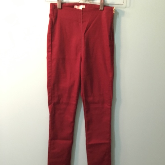H&M burgundy pants side zipper - Picture 2 of 3